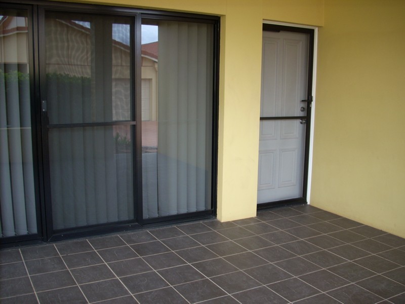 6/224 Herries Street, Newtown QLD 4350