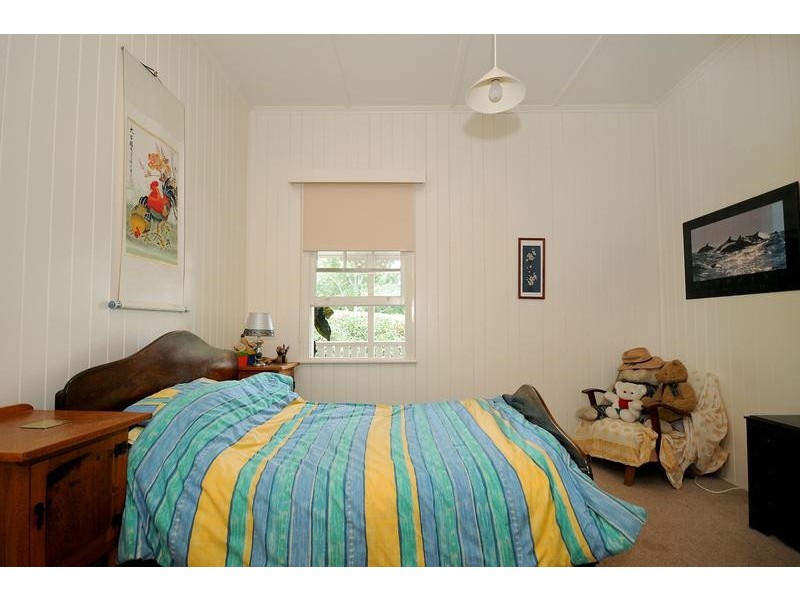 68 Jellicoe Street, Mount Lofty QLD 4350