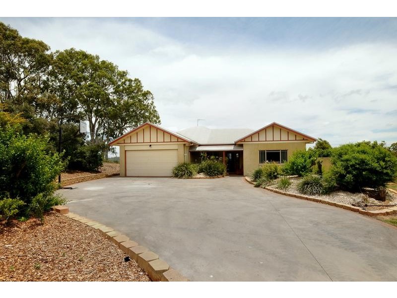 11 Nardoo Street, Darling Heights QLD 4350