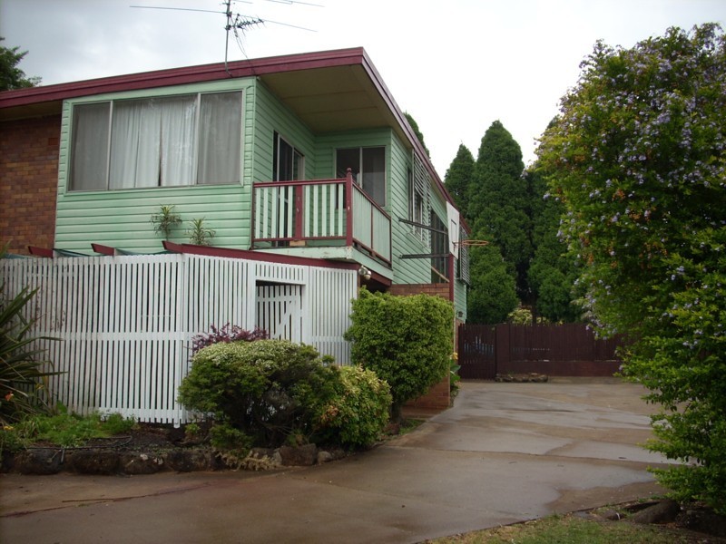 331 West Street, Harristown QLD 4350
