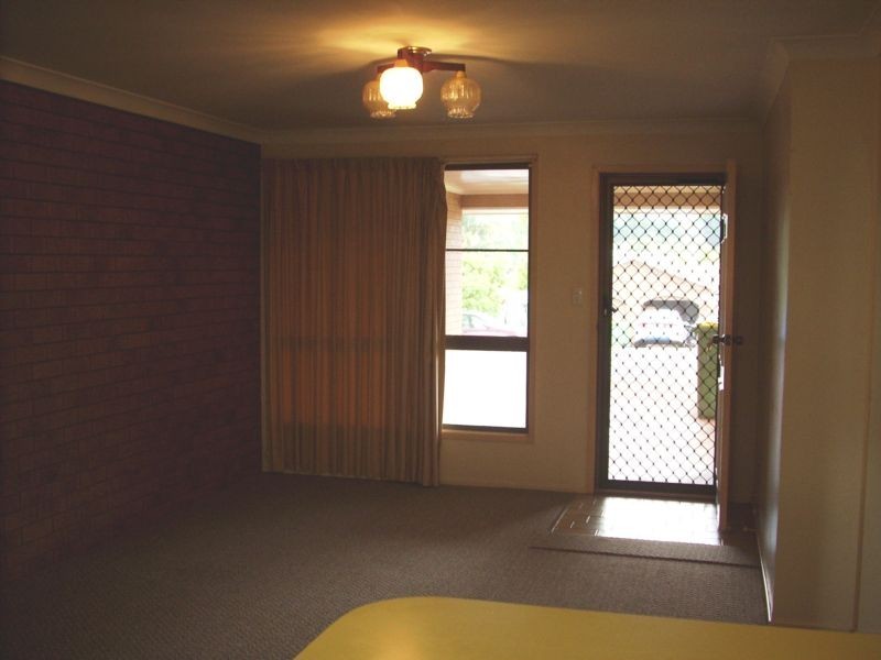1/11 Agnes Street, Centenary Heights QLD 4350