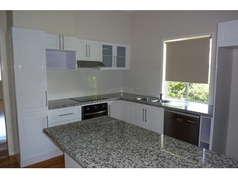 11 Knight Street, North Toowoomba QLD 4350