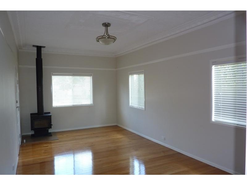 11 Knight Street, North Toowoomba QLD 4350