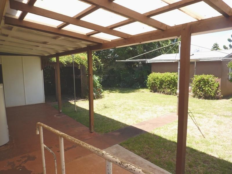 22 Chilla Street, Harristown QLD 4350