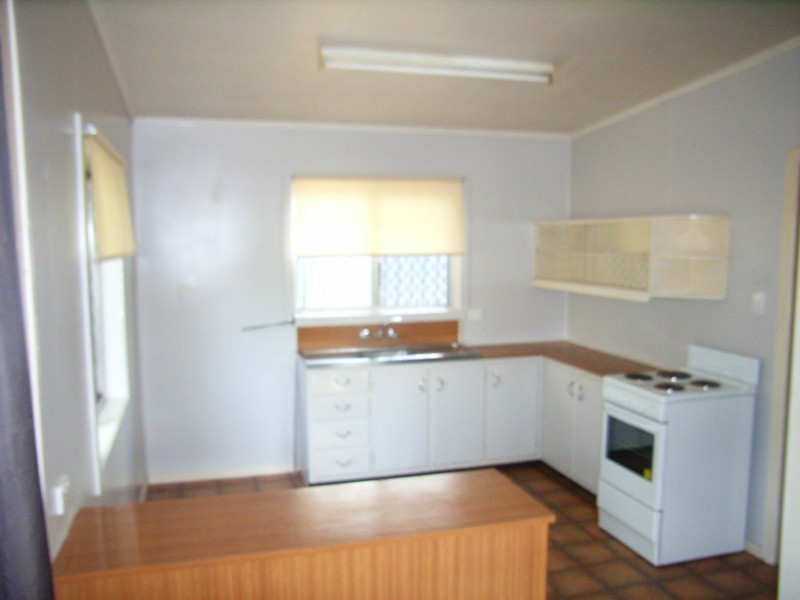4 Frederick Street, East Toowoomba QLD 4350