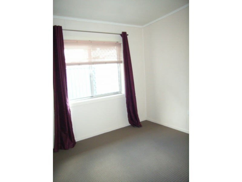 4 Frederick Street, East Toowoomba QLD 4350