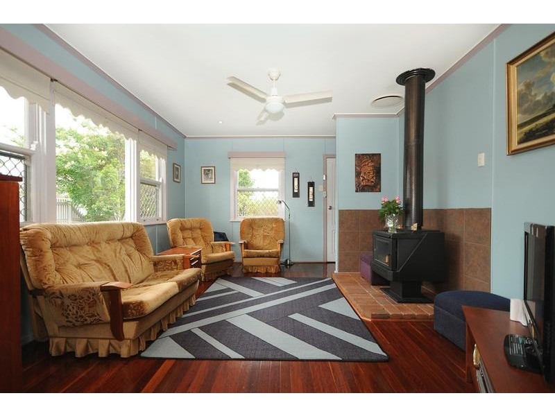 45 Bridge Street, Mount Lofty QLD 4350