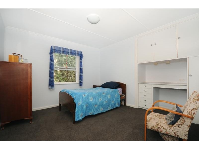 45 Bridge Street, Mount Lofty QLD 4350