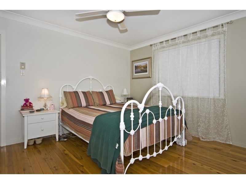 26 McNamara Street, Centenary Heights QLD 4350