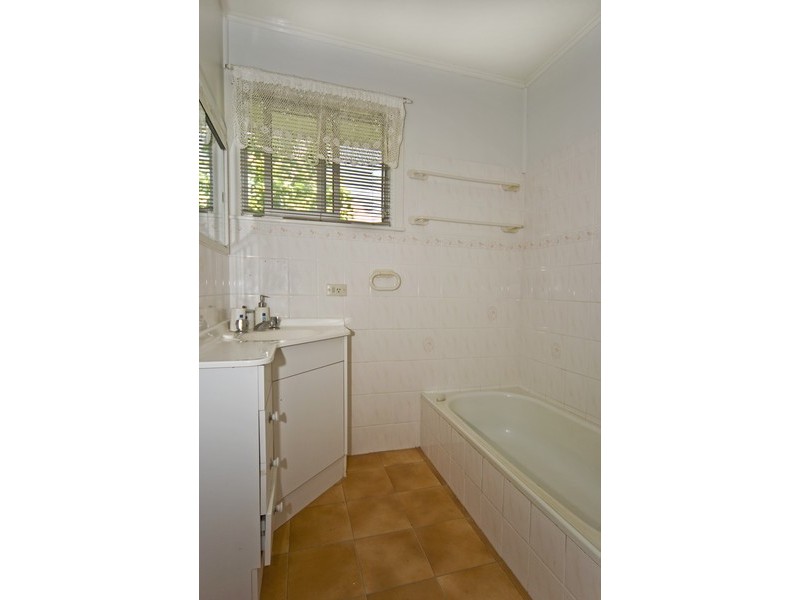 26 McNamara Street, Centenary Heights QLD 4350