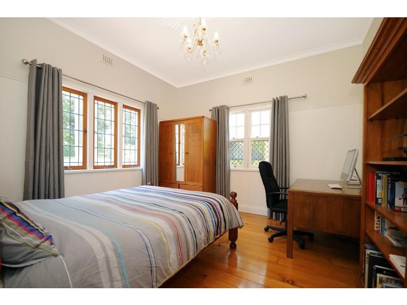 15 Hickey Street, East Toowoomba QLD 4350