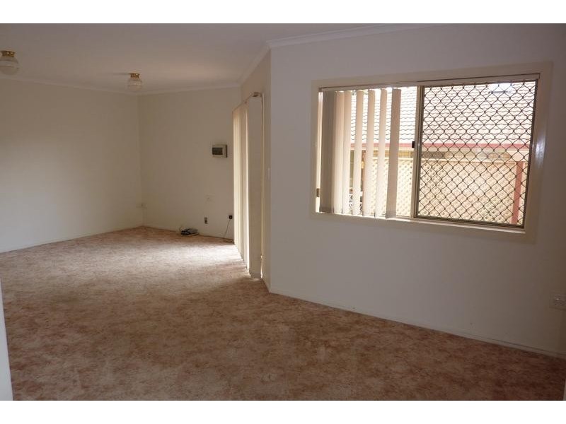 30/12 Glenfield Court, Middle Ridge QLD 4350