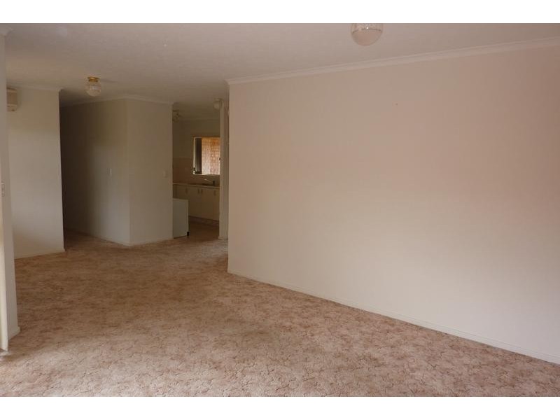 30/12 Glenfield Court, Middle Ridge QLD 4350