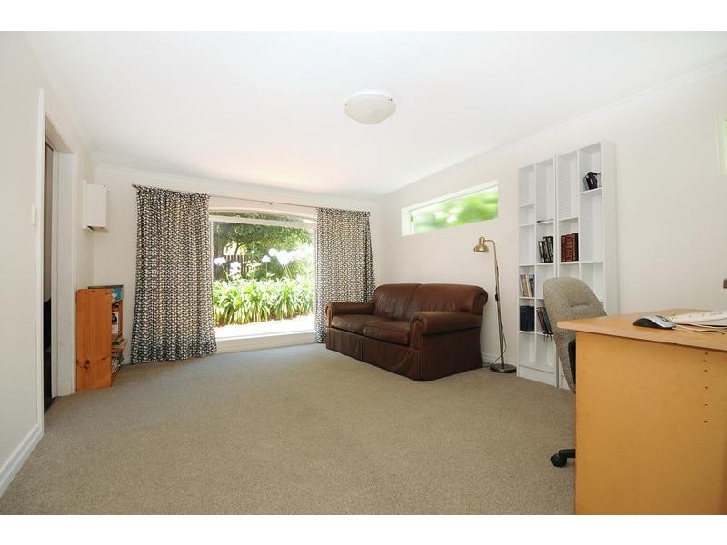 98 Ramsay Street, Centenary Heights QLD 4350