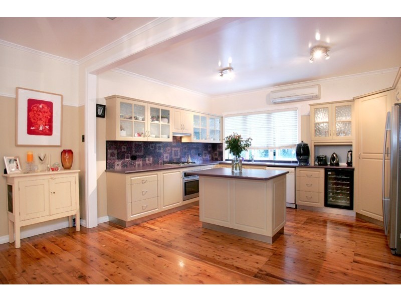 15 Johnson Street, East Toowoomba QLD 4350