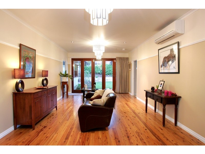 15 Johnson Street, East Toowoomba QLD 4350