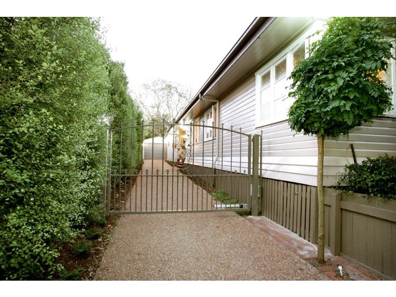 15 Johnson Street, East Toowoomba QLD 4350