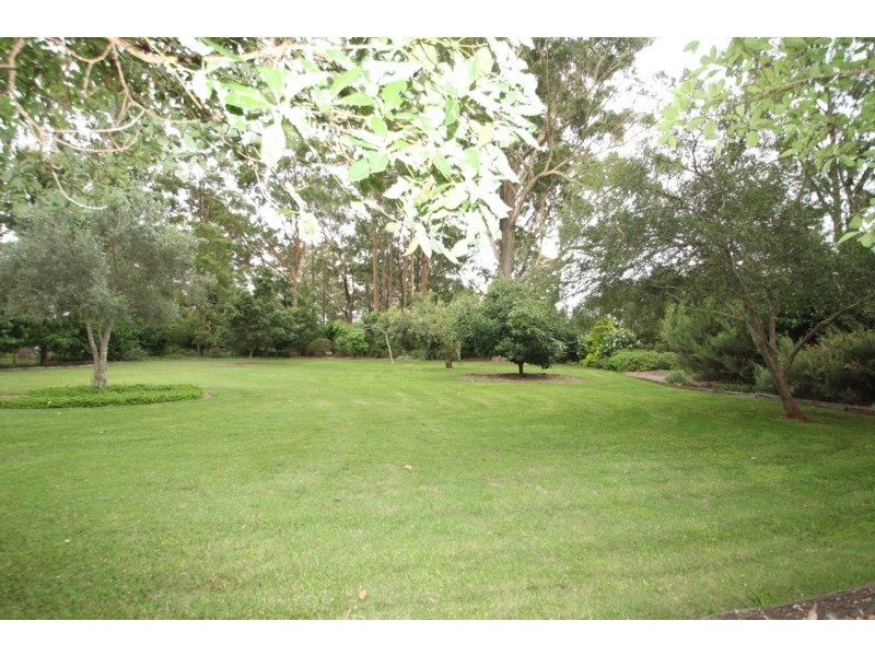 14 Orange Grove Road, Highfields QLD 4352