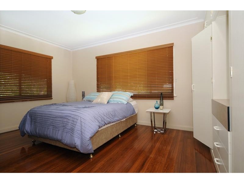 204 Russell Street, Newtown QLD 4350