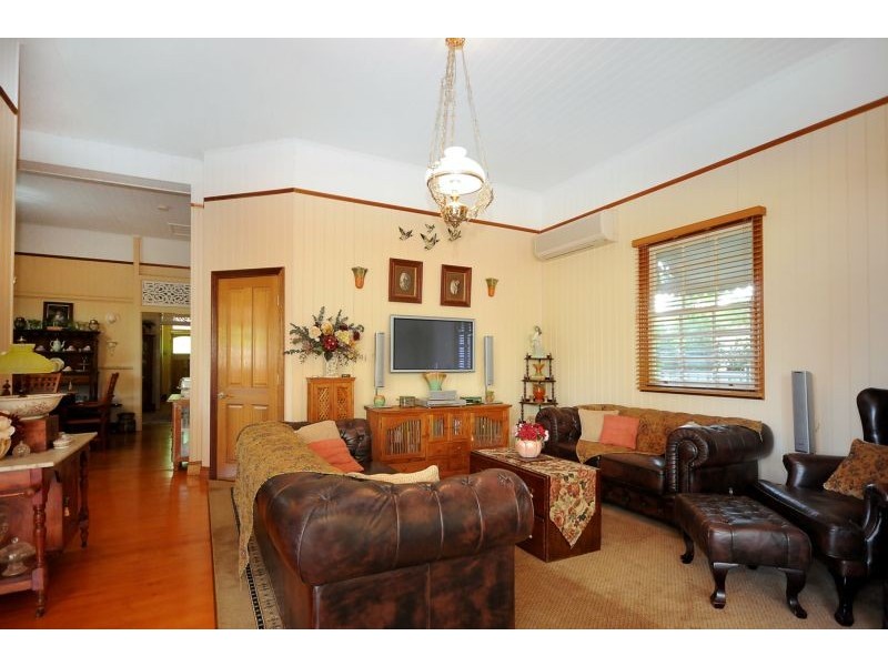 12 Prospect Street, North Toowoomba QLD 4350