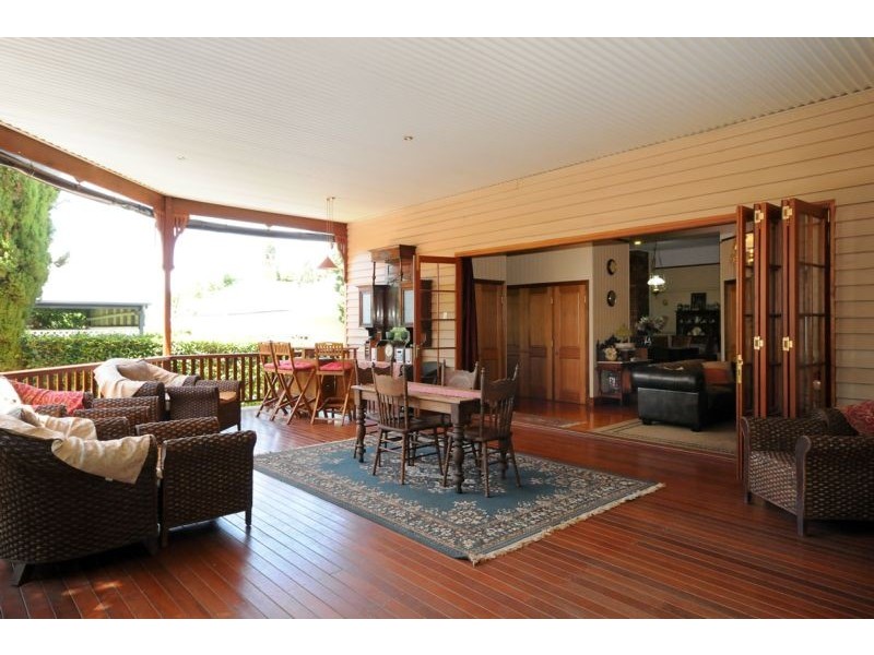 12 Prospect Street, North Toowoomba QLD 4350