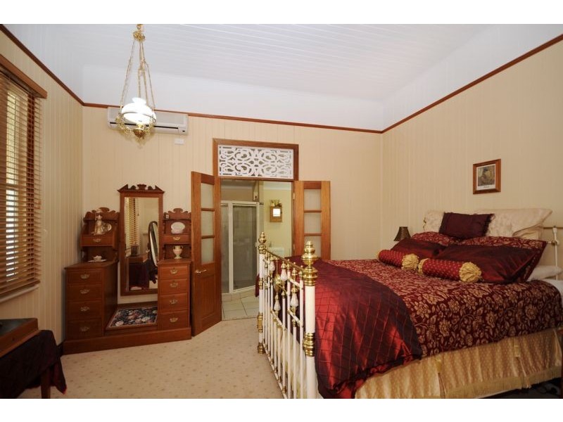 12 Prospect Street, North Toowoomba QLD 4350