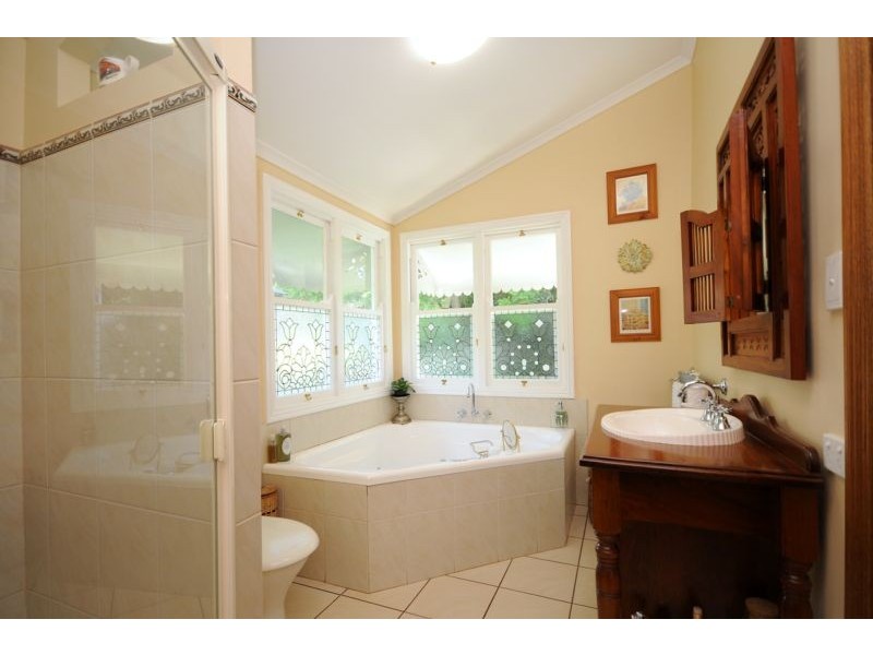 12 Prospect Street, North Toowoomba QLD 4350