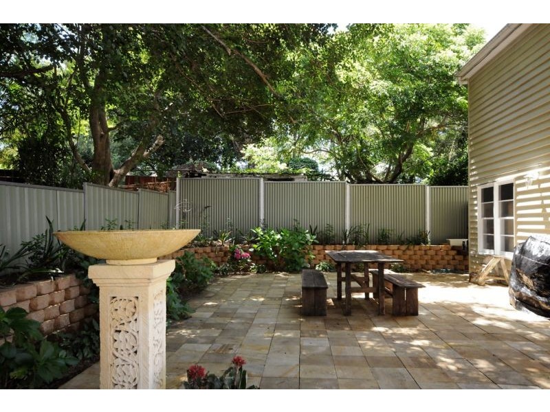 12 Prospect Street, North Toowoomba QLD 4350