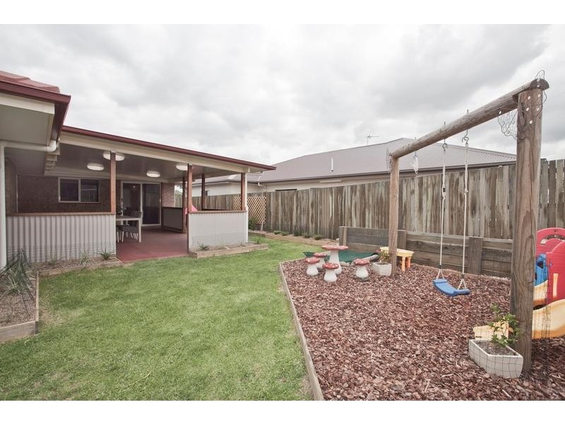 29 Wareena Crescent, Glenvale QLD 4350