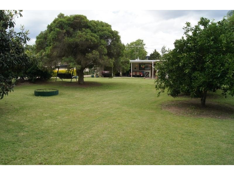 29 School Road, Helidon QLD 4344