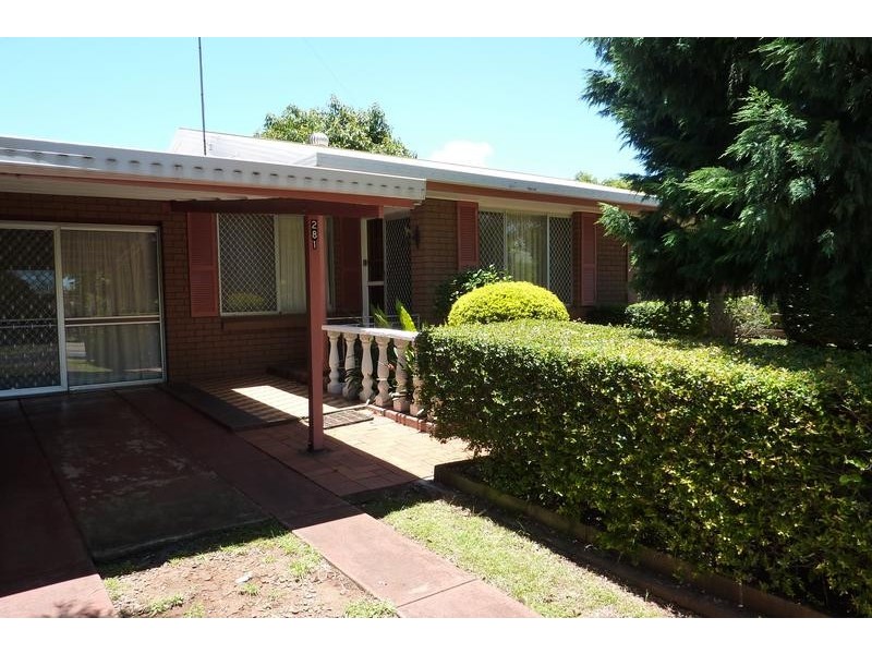 281 North Street, Wilsonton Heights QLD 4350