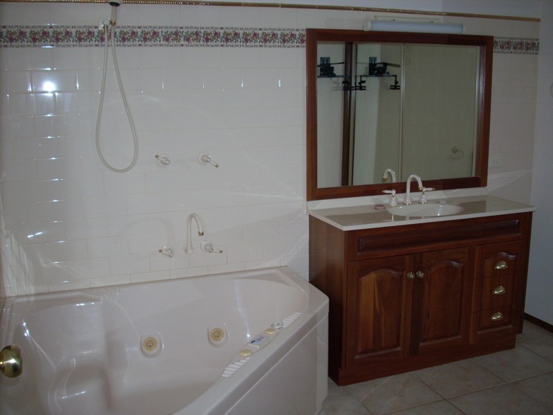 3 Bamboo Court, Darling Heights QLD 4350