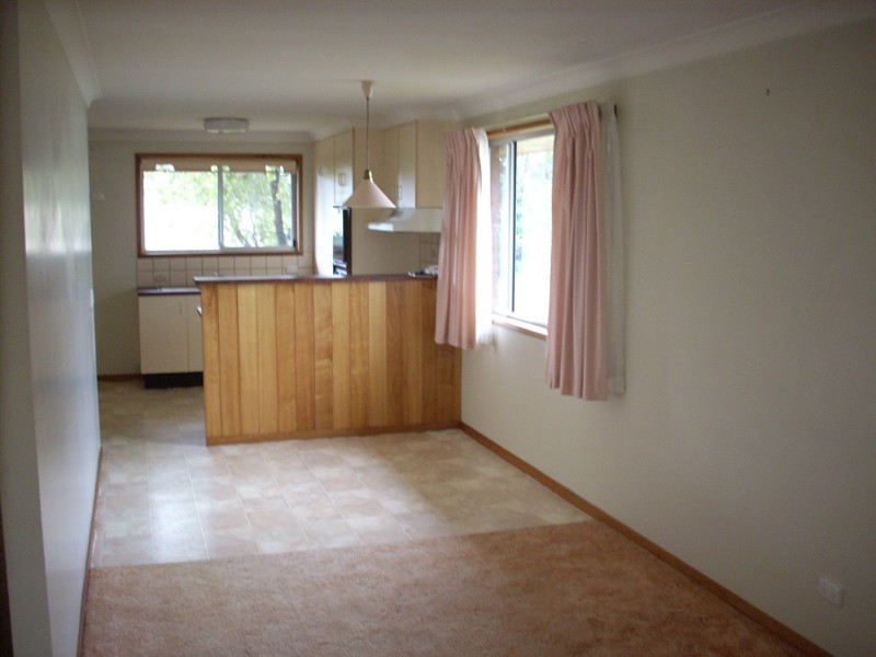 1/166 Ramsay Street, Centenary Heights QLD 4350