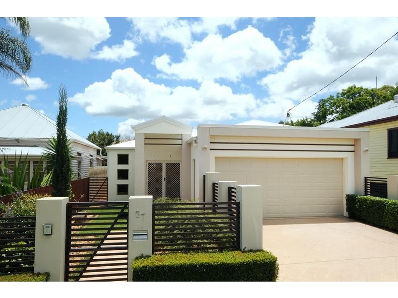 57 Drummond Street, Rangeville QLD 4350