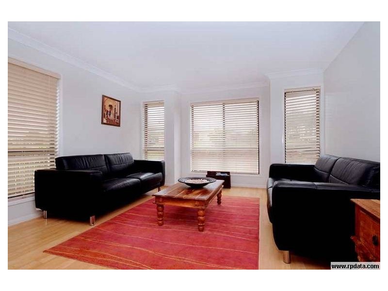 9 McLachlan Drive, Highfields QLD 4352