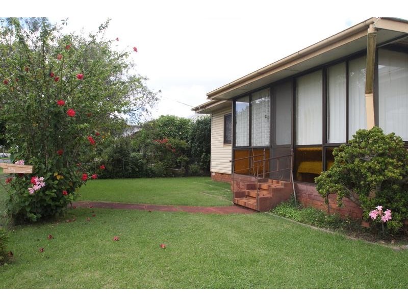 64 Weetwood Street, Newtown QLD 4350