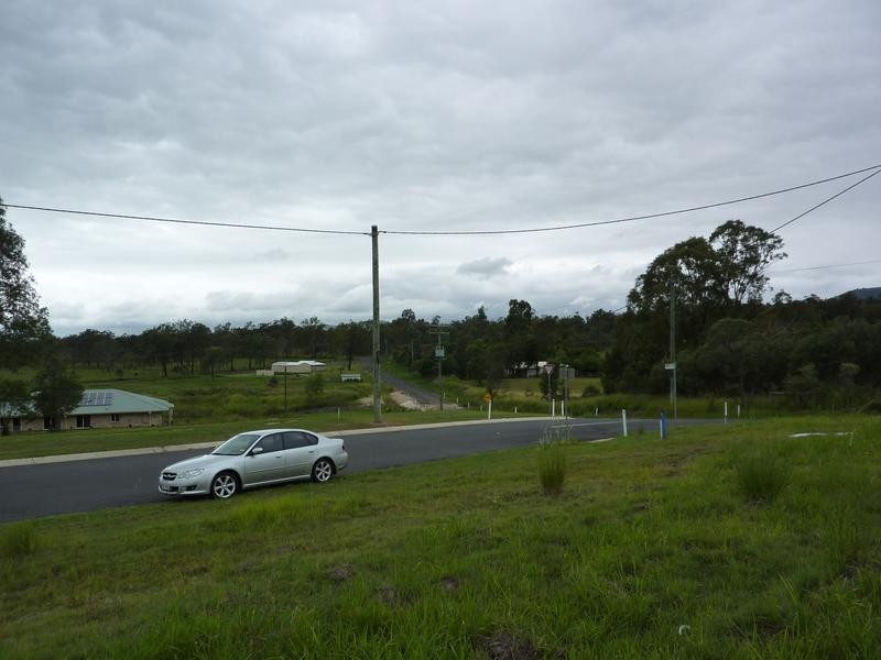 20 Jones Road, Withcott QLD 4352