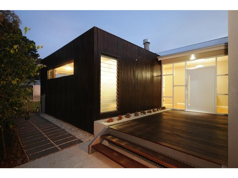 48 Mary Street, Mount Lofty QLD 4350