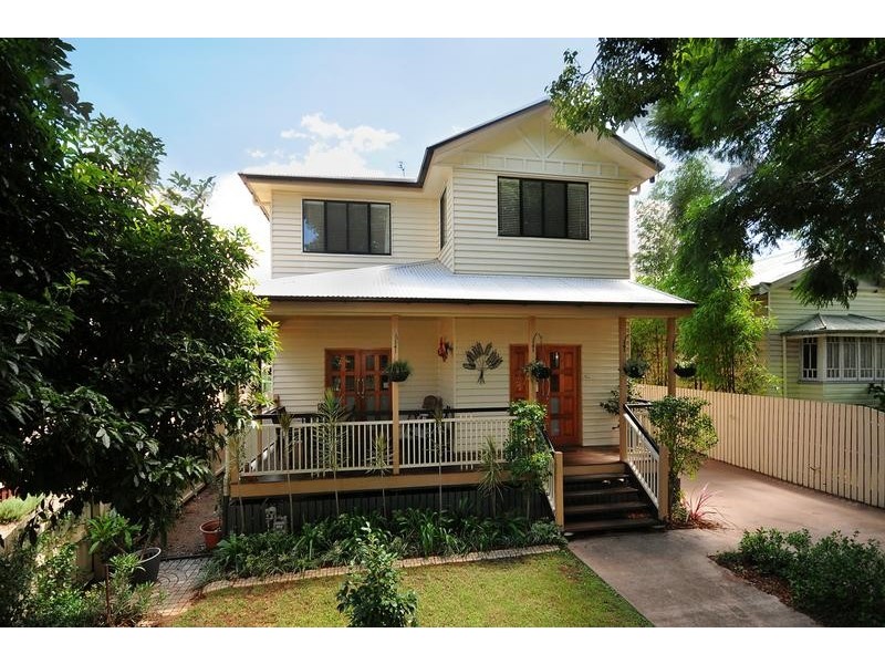 27 Ipswich Street, East Toowoomba QLD 4350