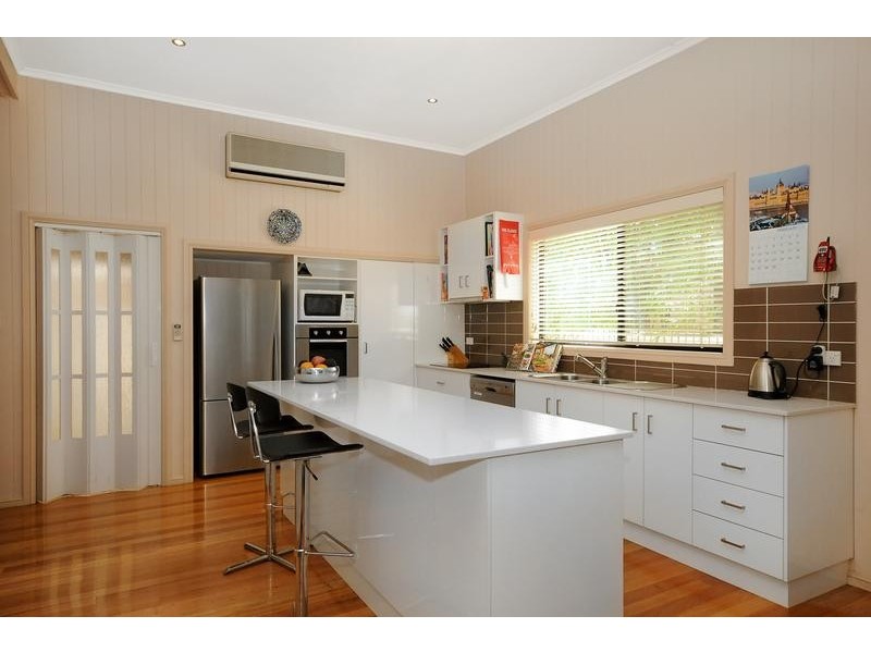 27 Ipswich Street, East Toowoomba QLD 4350