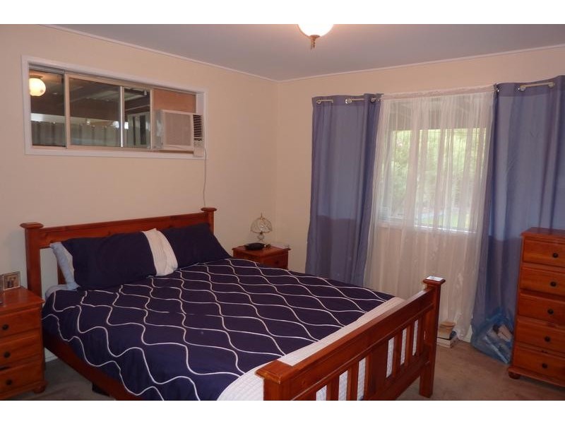 23 High Street, Wyreema QLD 4352