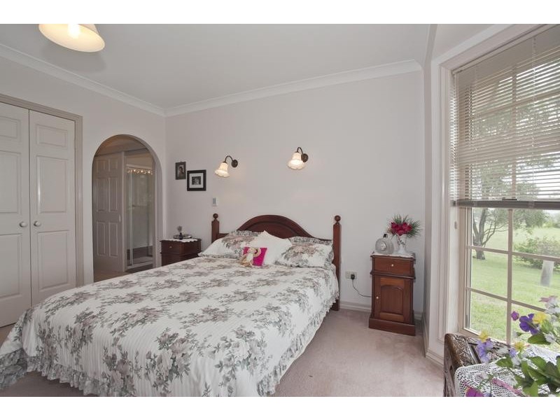 7 Jane Court, Cotswold Hills QLD 4350