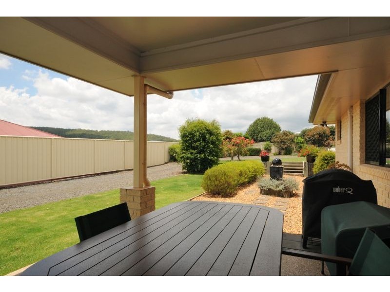 11 Bronte Street, Westbrook QLD 4350