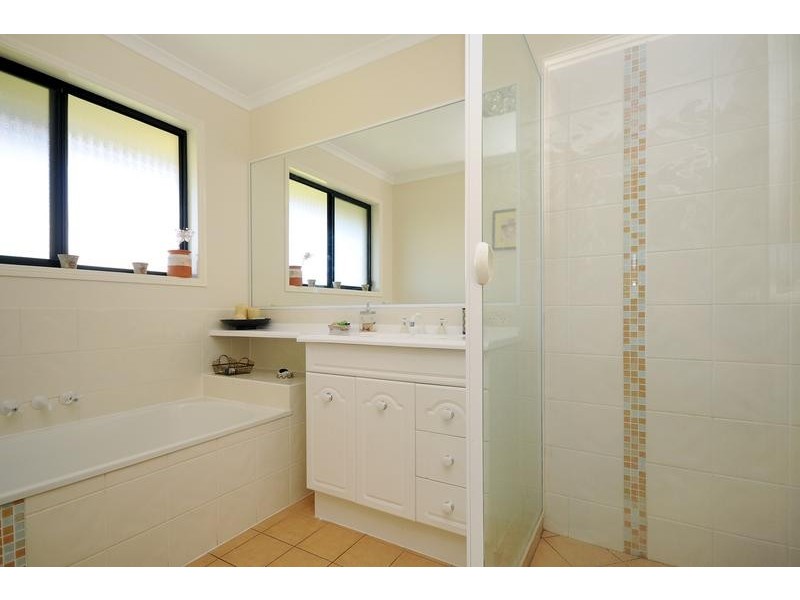 23 Tennyson Court, Westbrook QLD 4350