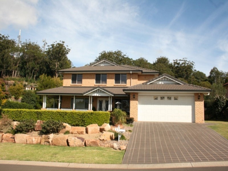 2 Rannerdale Close, Mount Lofty QLD 4350