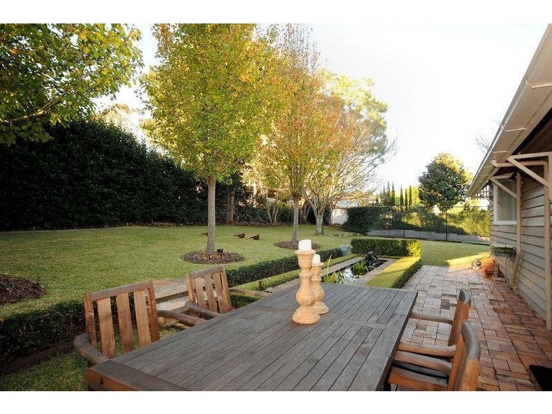 5 Geoffrey Street, Mount Lofty QLD 4350