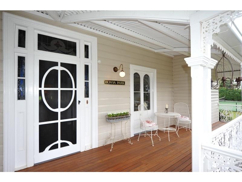 5 Geoffrey Street, Mount Lofty QLD 4350