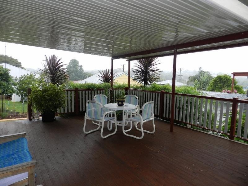 16 Murphy Street, Rangeville QLD 4350