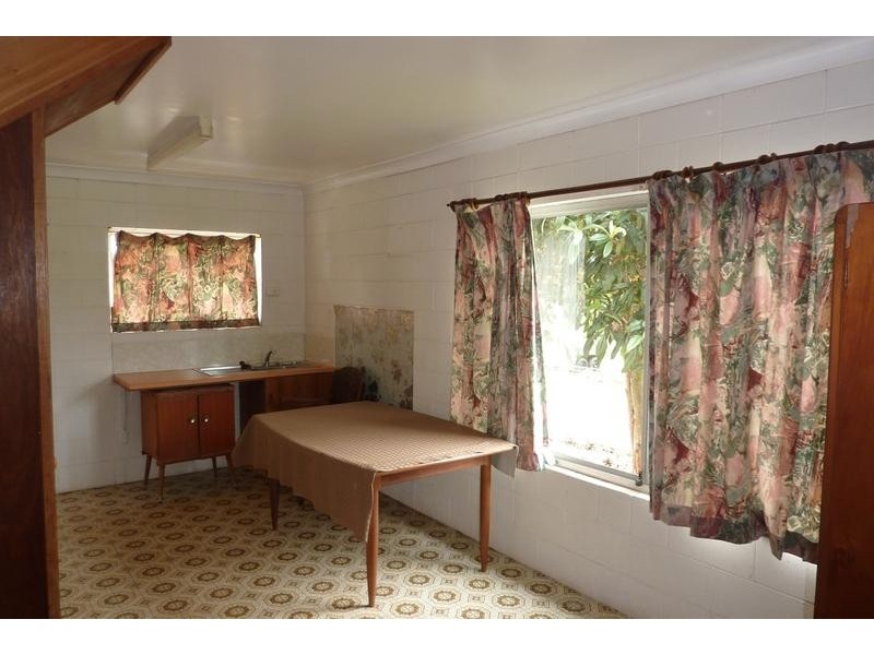 53 Hillview Avenue, Newtown QLD 4350