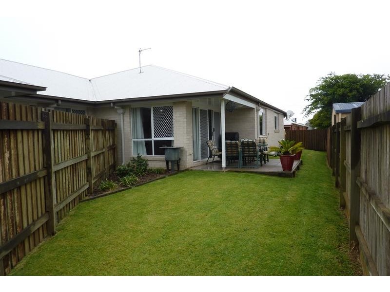 1/2 Meagan Close, Kearneys Spring QLD 4350